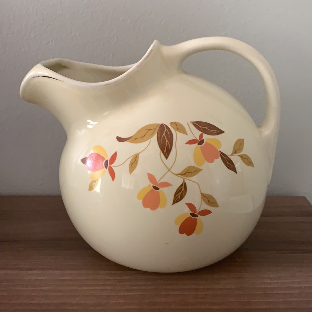 Vintage HALL Superior Jewel Tea Autumn Leaf Ball Pitcher